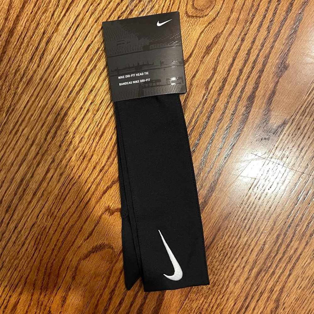 Nike | Black Tie Headband